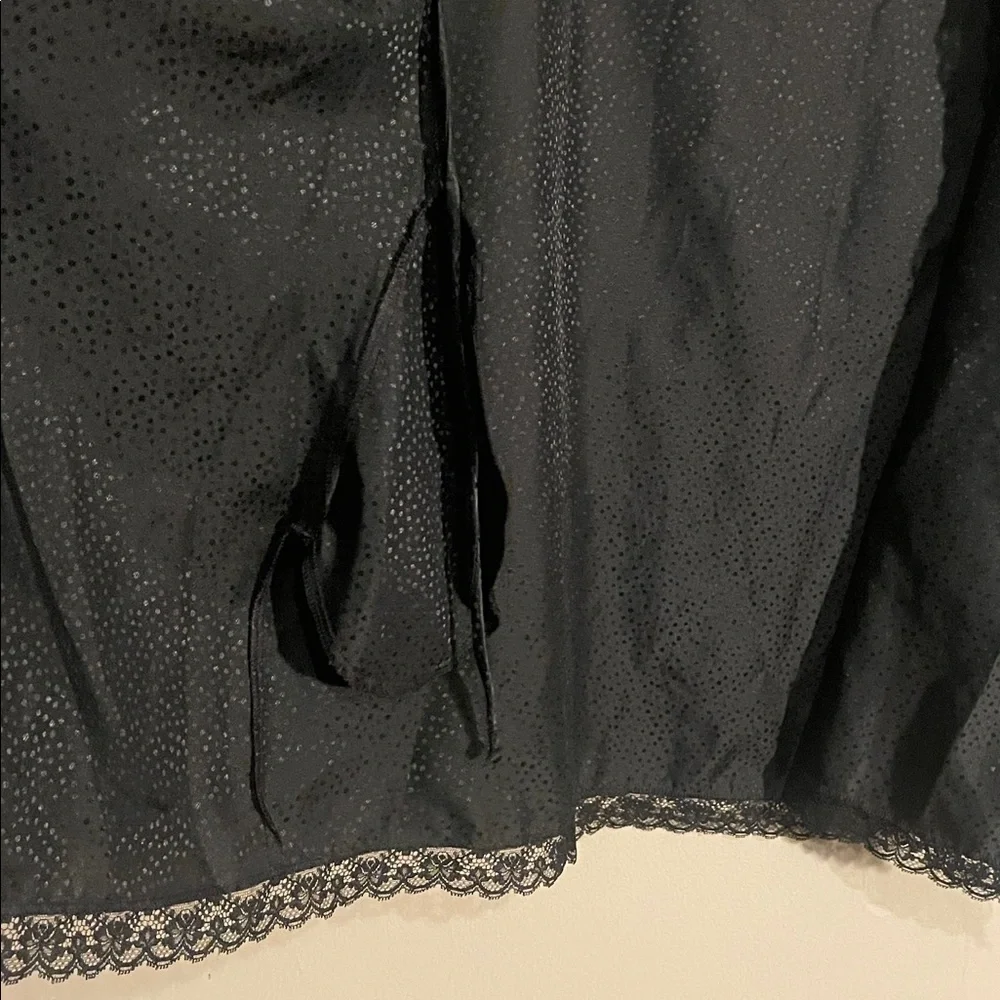 CHRISTIAN DIOR LACE ROBE - Picture 6 of 7